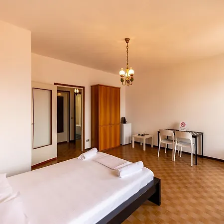 Guest house Regolo House 3*