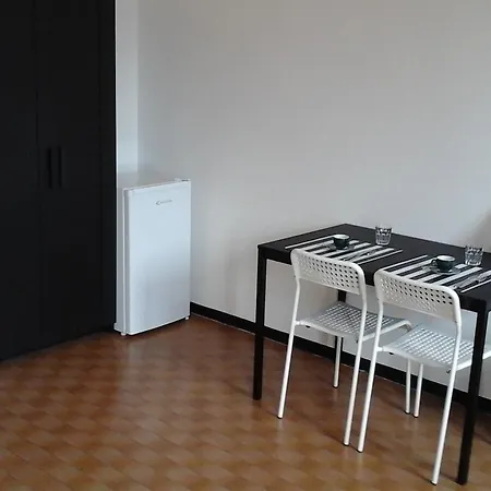 Regolo House Guest house Perledo